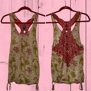 FREE PEOPLE Tank Floral Appliqué Back - Size Small